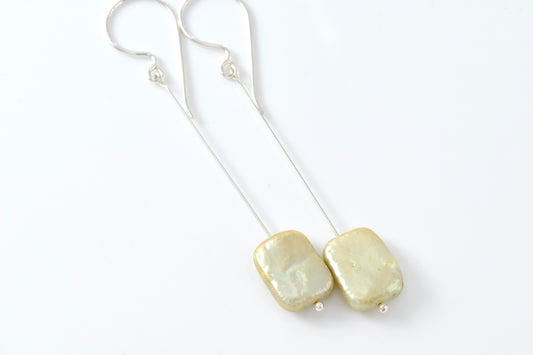 Sour Apple Taffy Pearly Pendulums